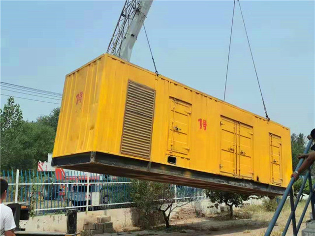 宁远300KW柴油发电机组油耗是多少？